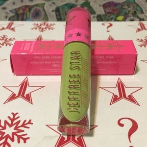 JSC Velour Liquid Lipstick - Venus Flytrap